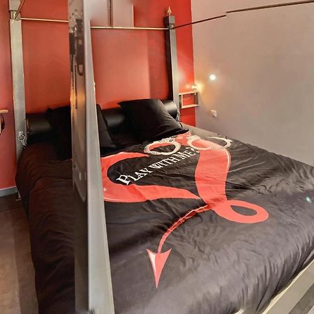 Le Donjon Villa Bdsm Port Nature Village Cap D'Agde Naturiste Eksteriør bilde